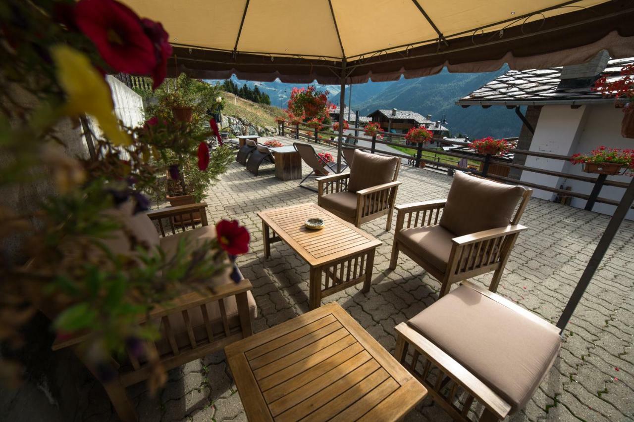 Hotel Le Clocher ชัมโปลุก ภายนอก รูปภาพ